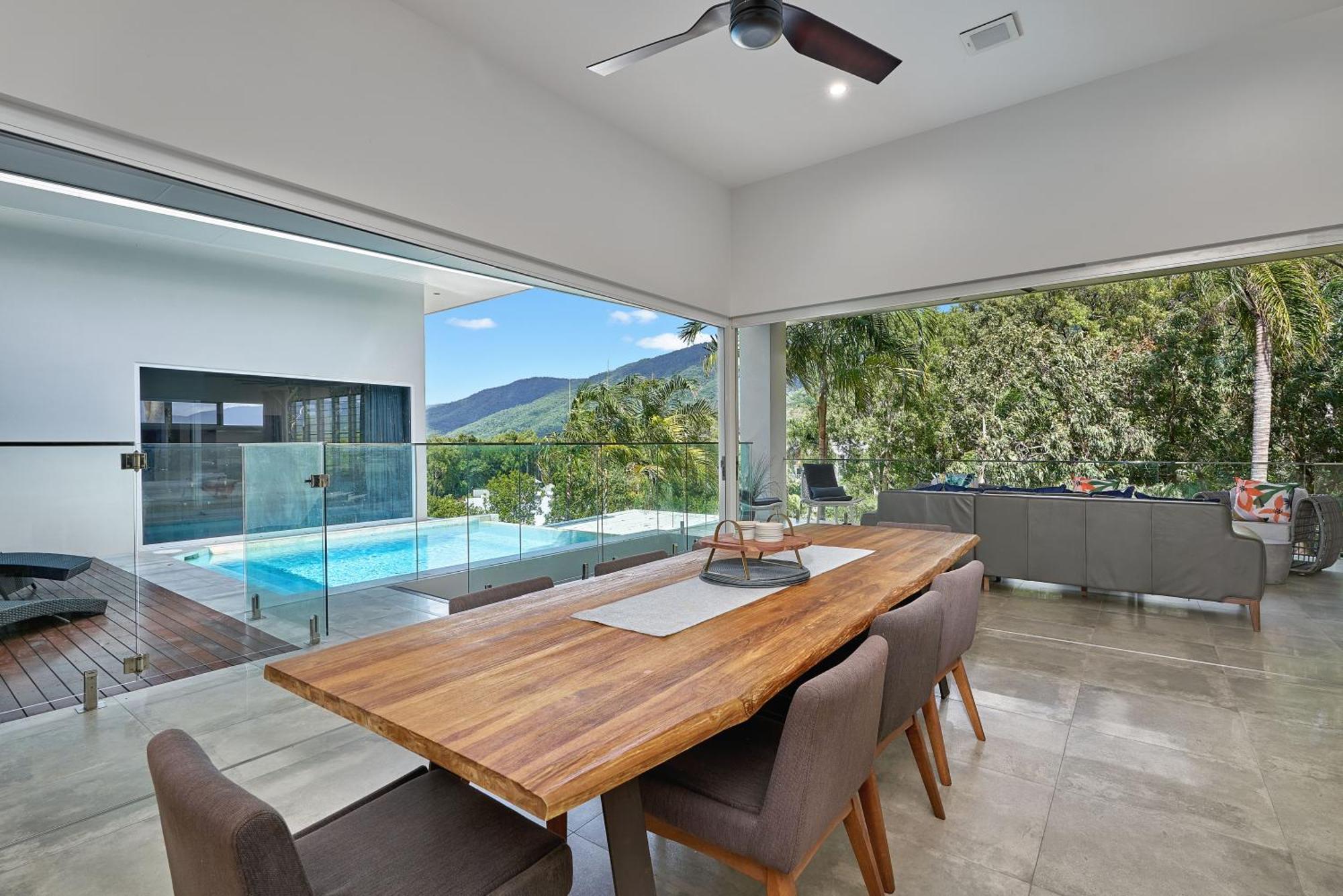 Canopy Views Holiday House With Heated Pool Palm Cove Bagian luar foto